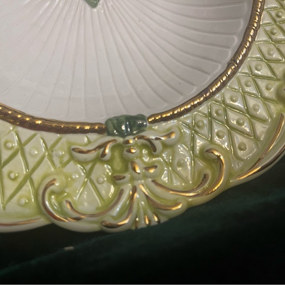 Vintage Classic Traditions Holiday Ceramic Candy Serving Dish 24K Gold Accents - Picture 7 of 13